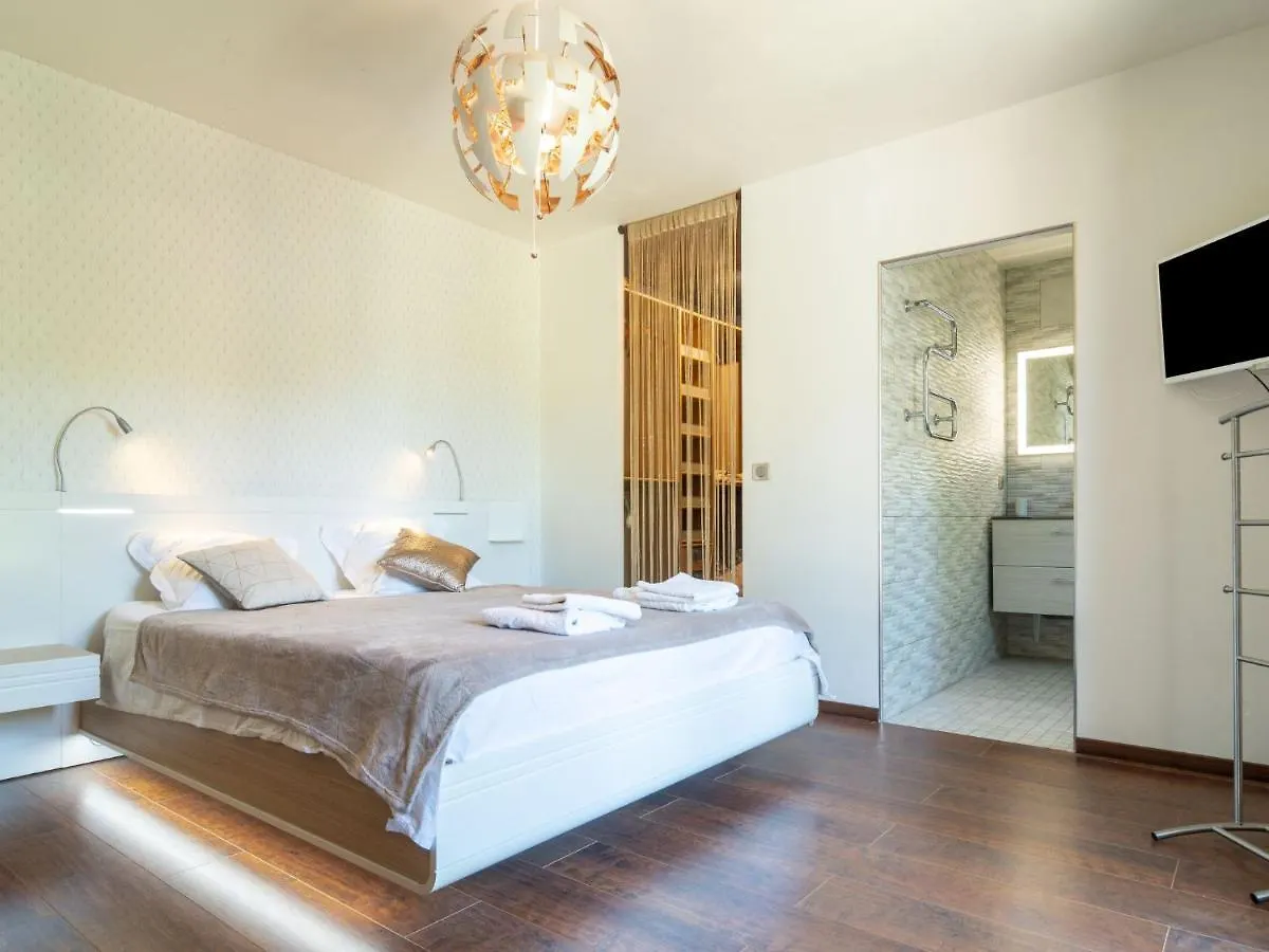 Holiday Home Bois D'Astros By Interhome Rocbaron
