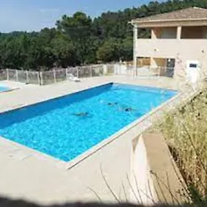 Appartement Mobilhome Entre Ciel Et Collines, Rocbaron